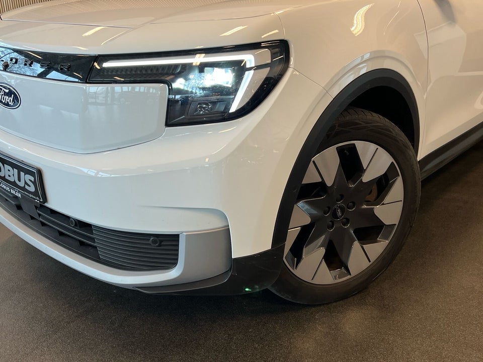 Ford Explorer 79 Premium Extended Range AWD 5d