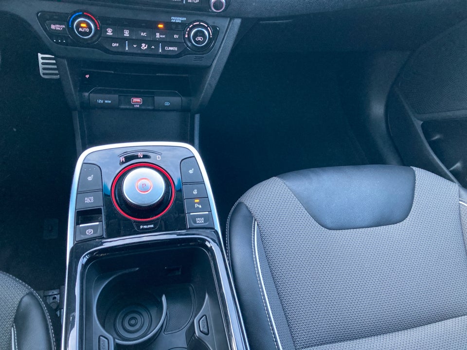 Kia e-Niro 64 Advance 5d