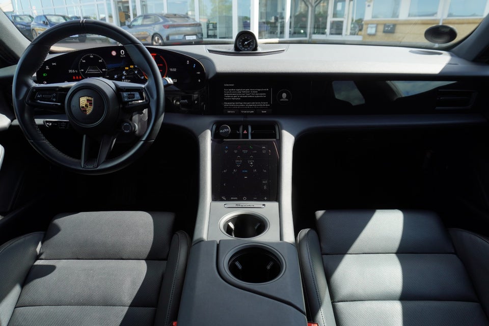 Porsche Taycan 4S Performance+ Cross Turismo 5d
