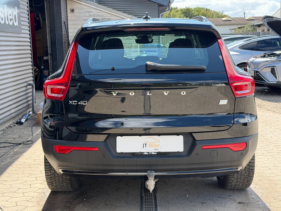 Volvo XC40 ReCharge Core 5d