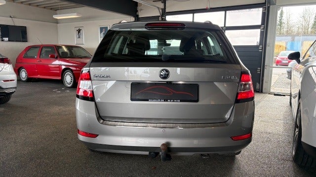 Skoda Fabia 1,0 TSi 110 Ambition Combi DSG 5d