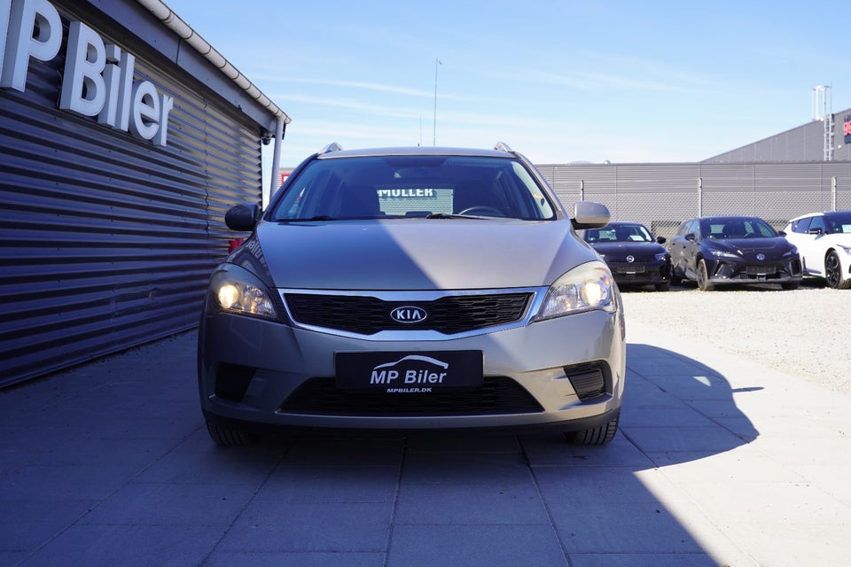 Kia Ceed 1,6 CVVT Active SW aut. 5d
