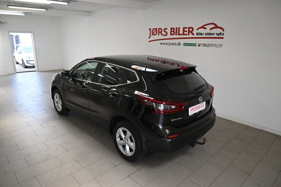 Nissan Qashqai 1,3 Dig-T 140 Visia 5d