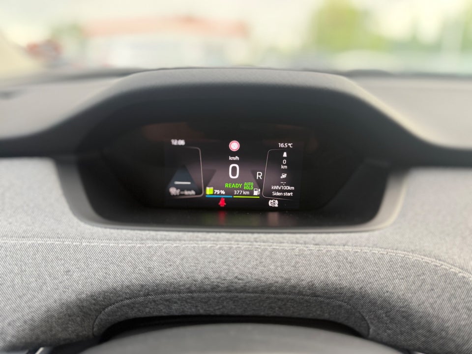 Skoda Enyaq 80 iV Plus 5d