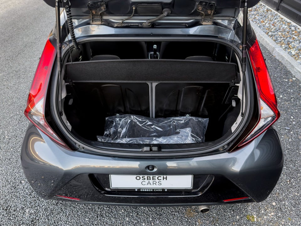 Toyota Aygo 1,0 VVT-i x-sky 5d