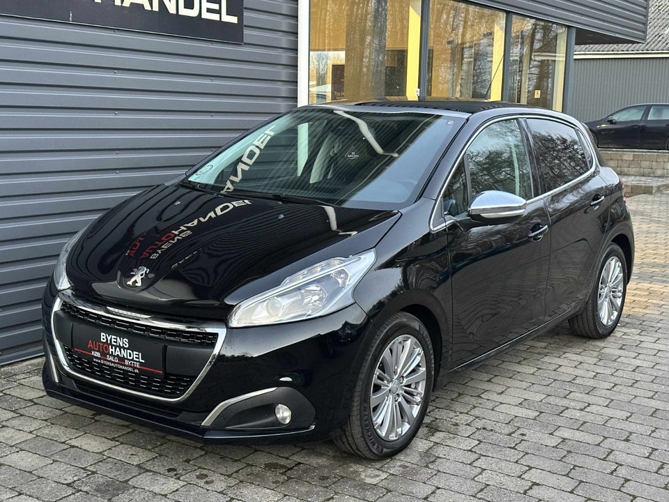 Peugeot 208 1,6 BlueHDi 100 Allure Sky 5d