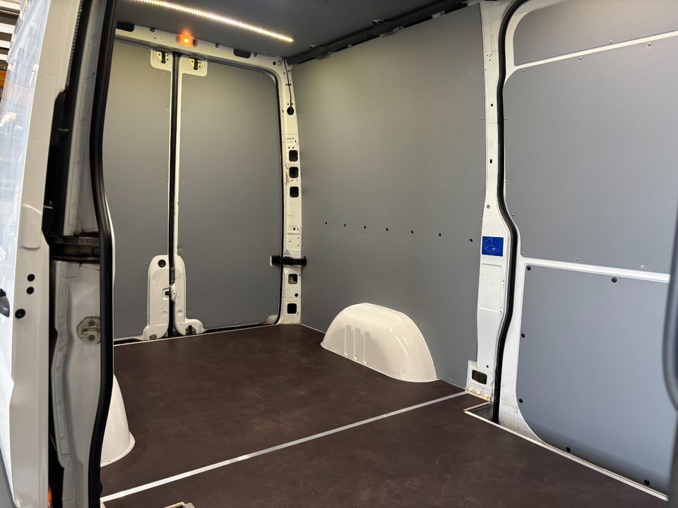 Mercedes Sprinter 316 2,2 CDi R2 Kassevogn 6d