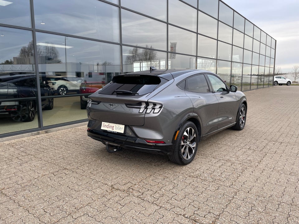 Ford Mustang Mach-E 98 Premium Extended Range 5d