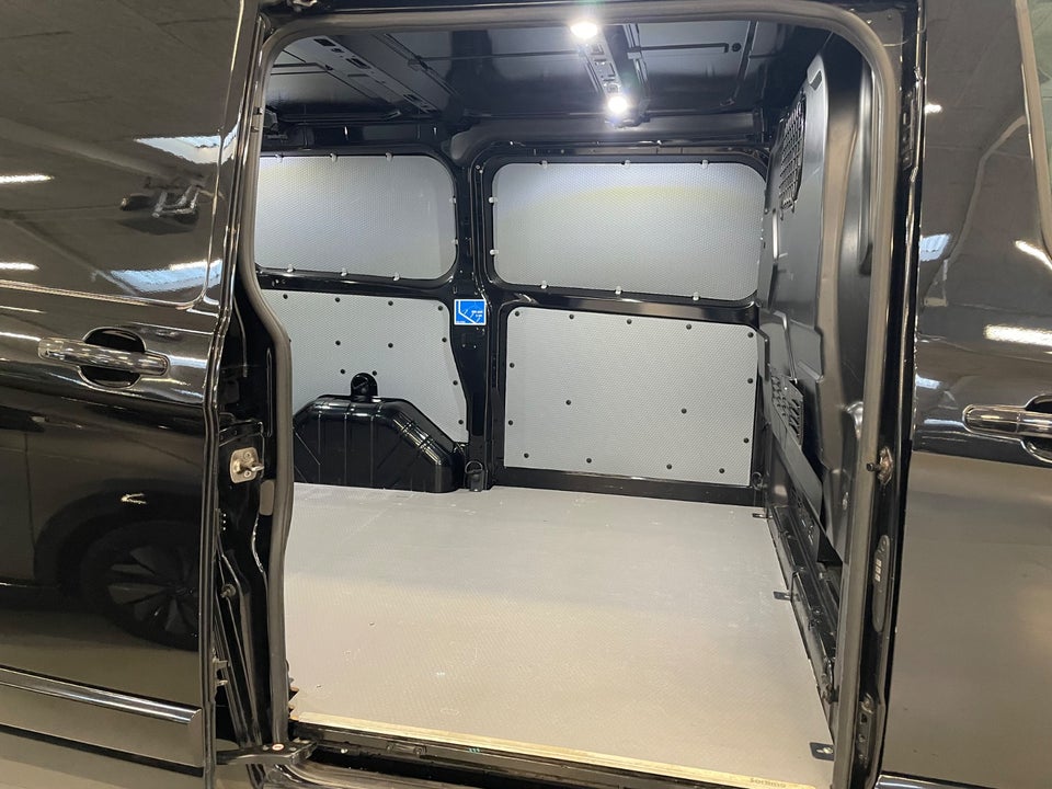 Ford Transit Custom 340S 1,0 PHEV Limited aut.