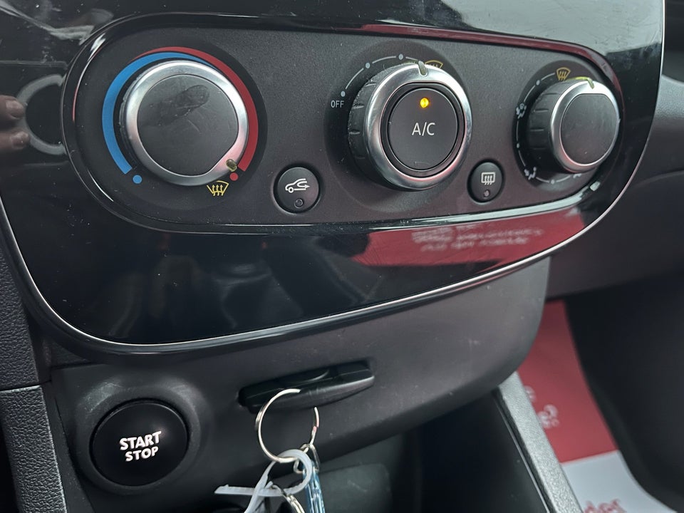 Renault Clio IV 0,9 TCe 90 Limited Sport Tourer 5d