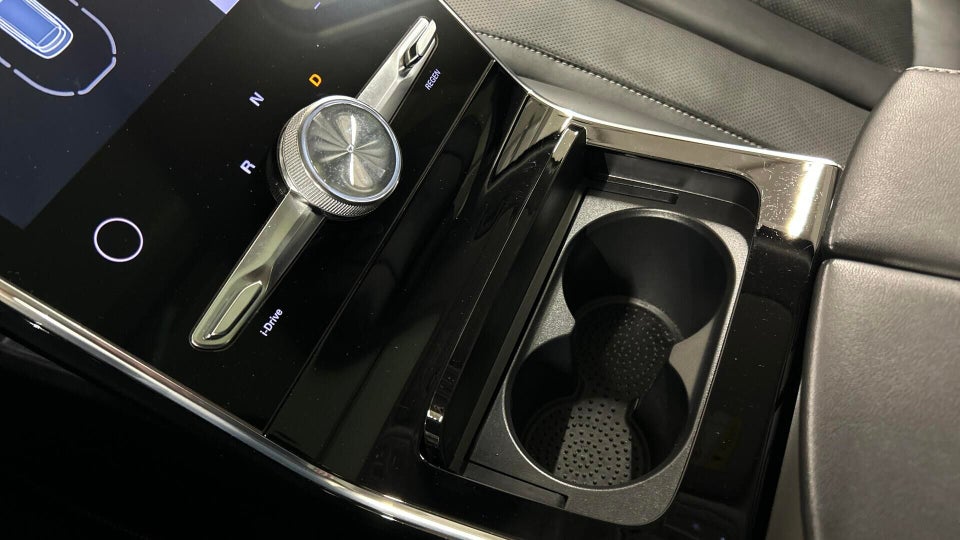 MG Marvel R Performance 5d