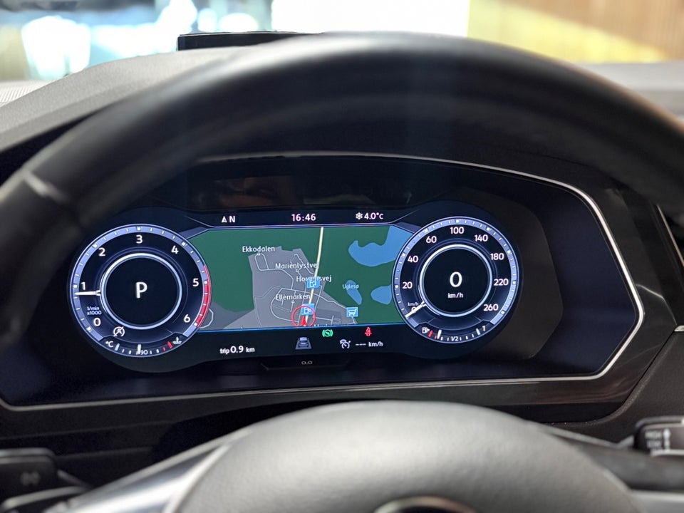 VW Tiguan 2,0 TDi 190 R-line DSG 4Motion 5d