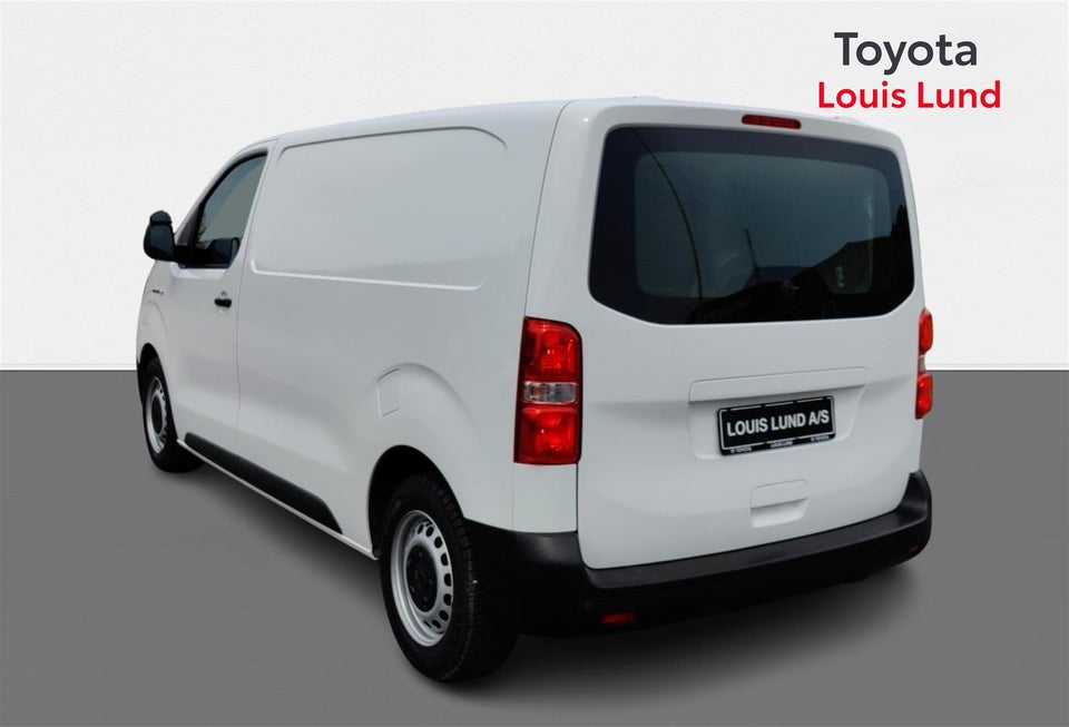 Toyota ProAce 75 Medium Base++