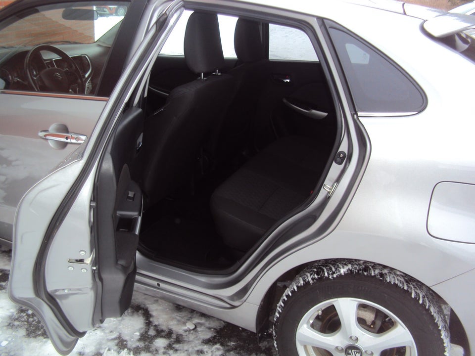 Suzuki Baleno 1,2 Dualjet Exclusive Hit 5d