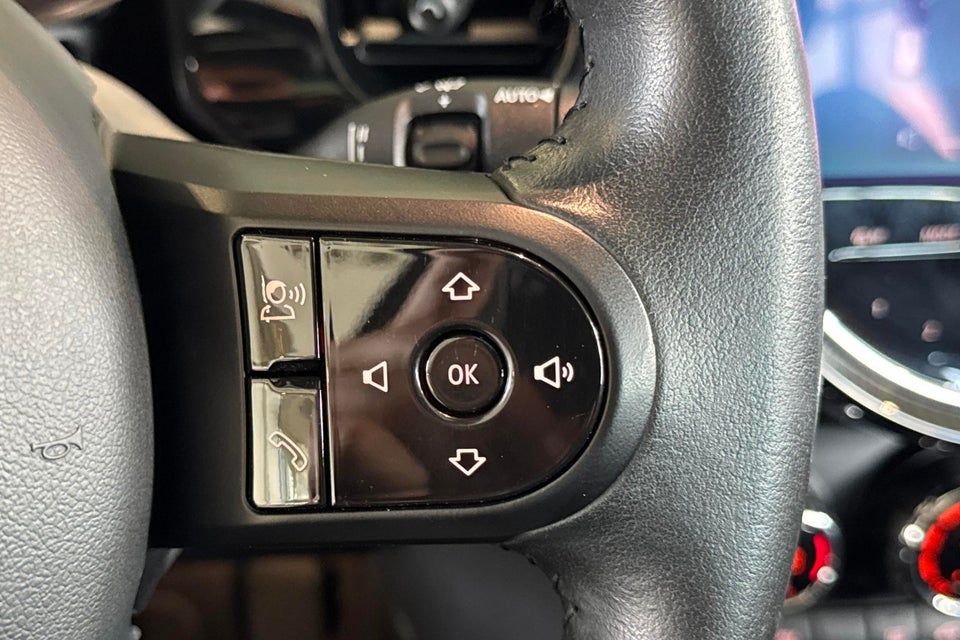 MINI Cooper SE Classic Trim 3d