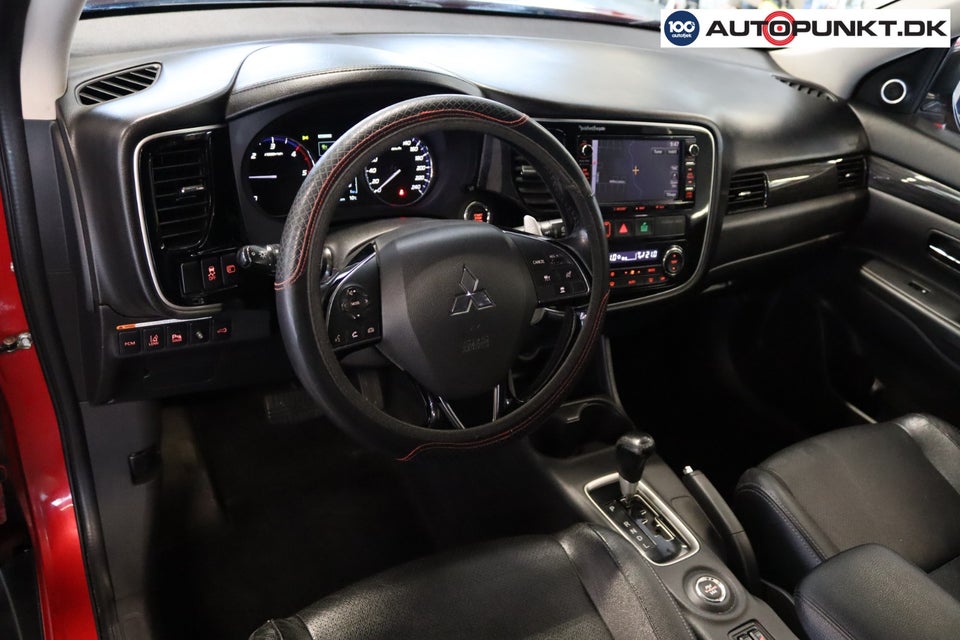 Mitsubishi Outlander 2,2 DI-D 150 Intense aut. 4WD 5d