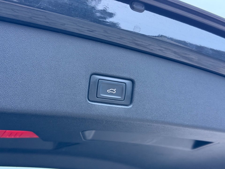 Audi Q4 e-tron 40  5d