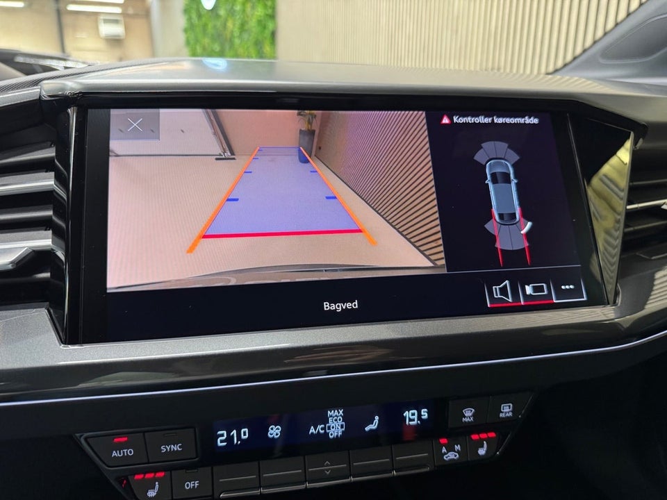 Audi Q4 e-tron 50 S-line Sportback quattro 5d