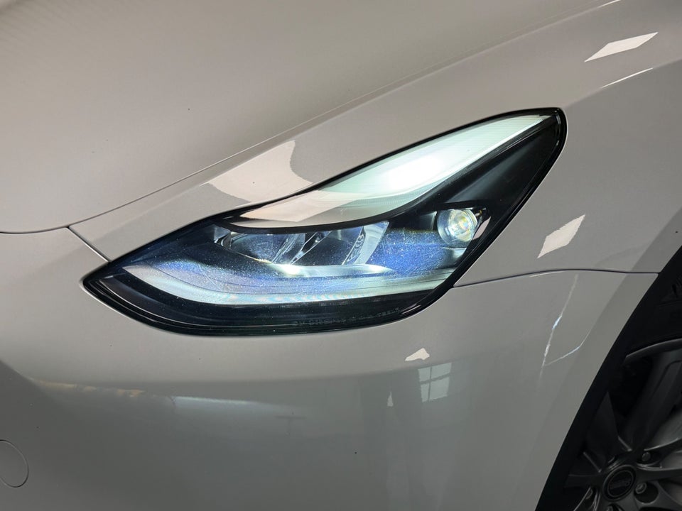Tesla Model Y Long Range RWD 5d