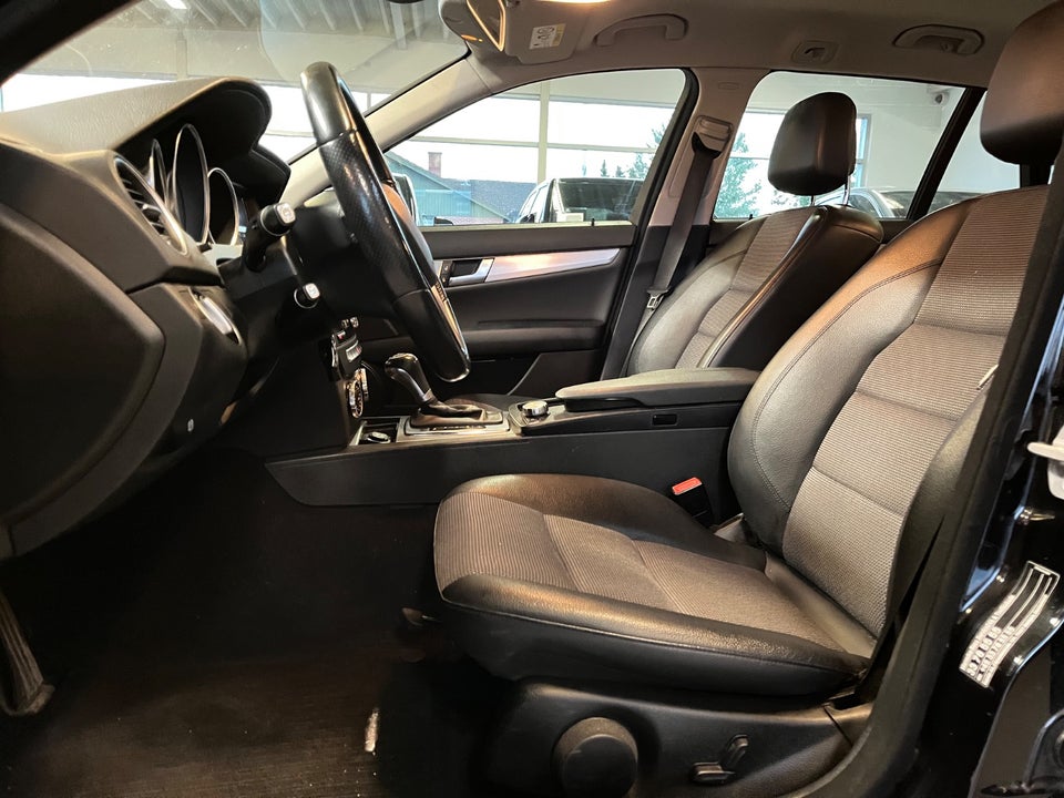 Mercedes C200 2,2 CDi Avantgarde stc. aut. BE 5d