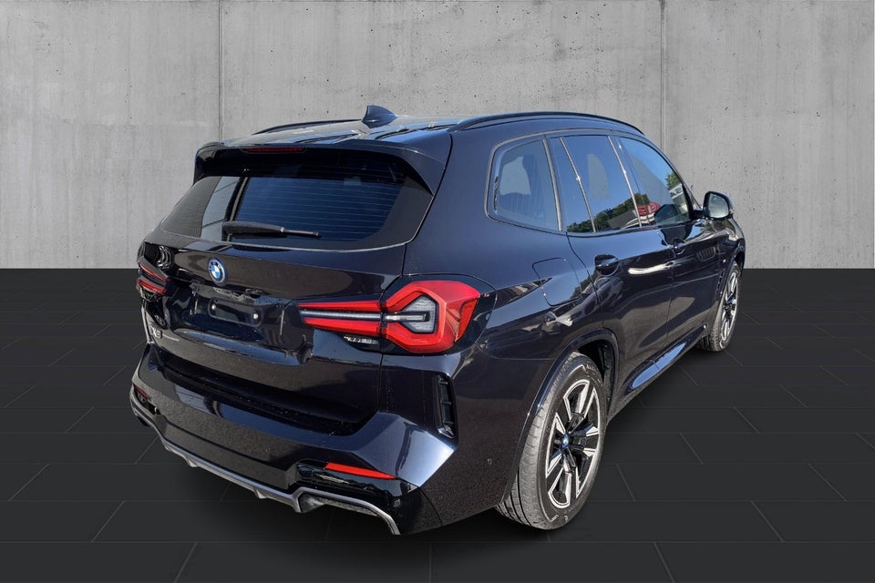 BMW iX3 Charged M-Sport 5d