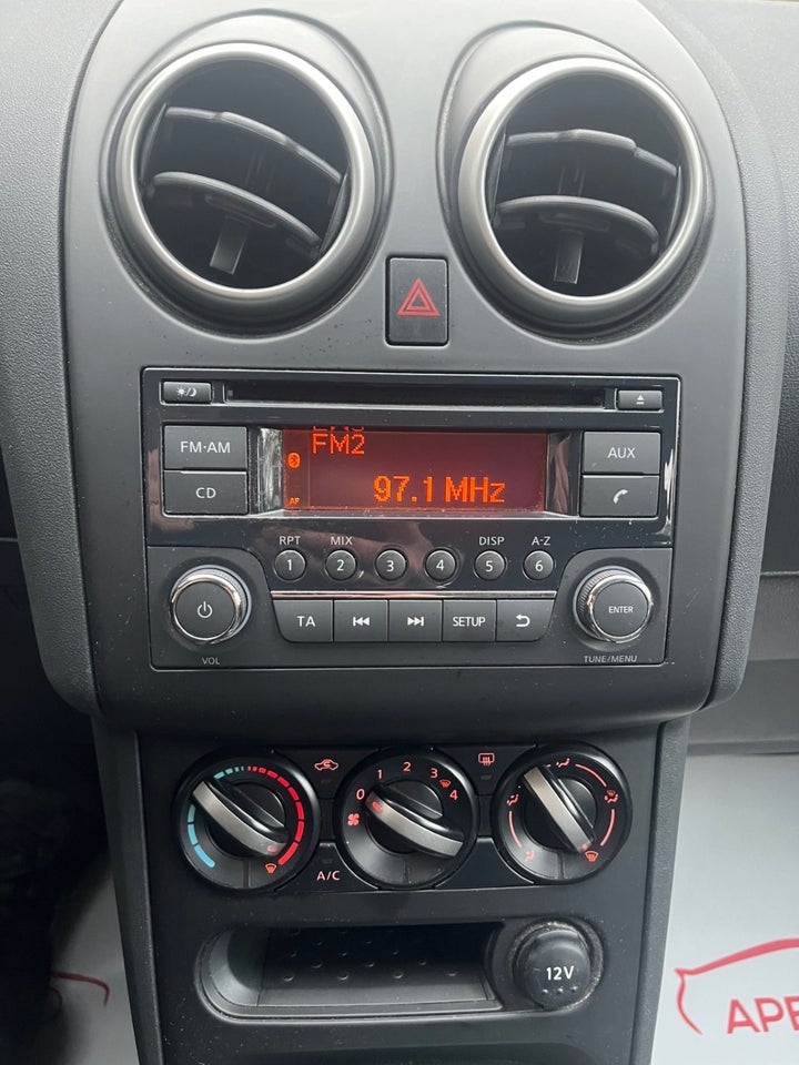 Nissan Qashqai 1,6 Visia 5d