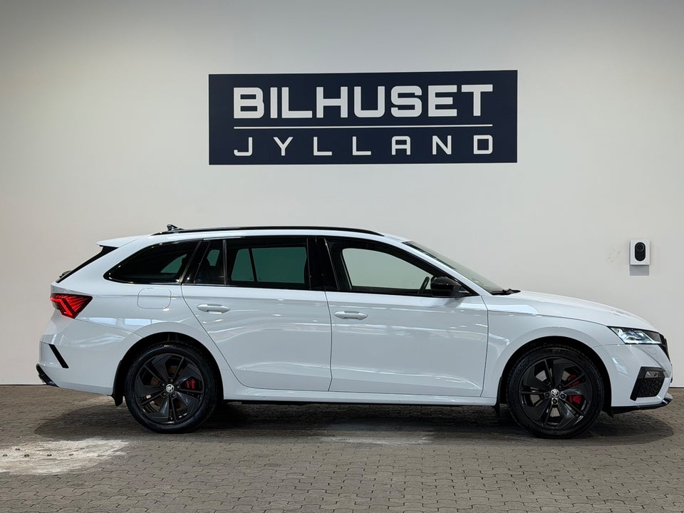 Skoda Octavia 1,4 TSi iV RS Combi DSG 5d