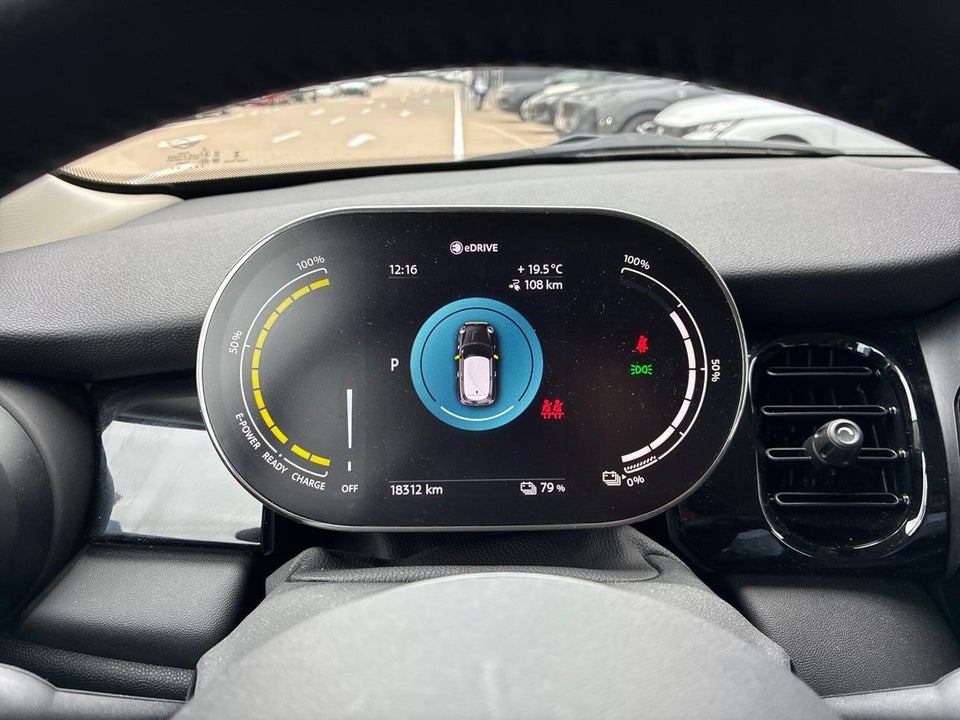 MINI Cooper SE Essential 3d