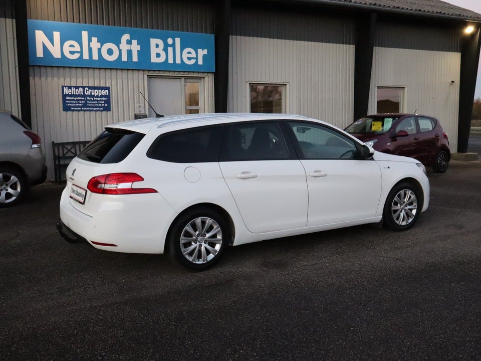 Peugeot 308 1,6 BlueHDi 120 Allure SE SW 5d