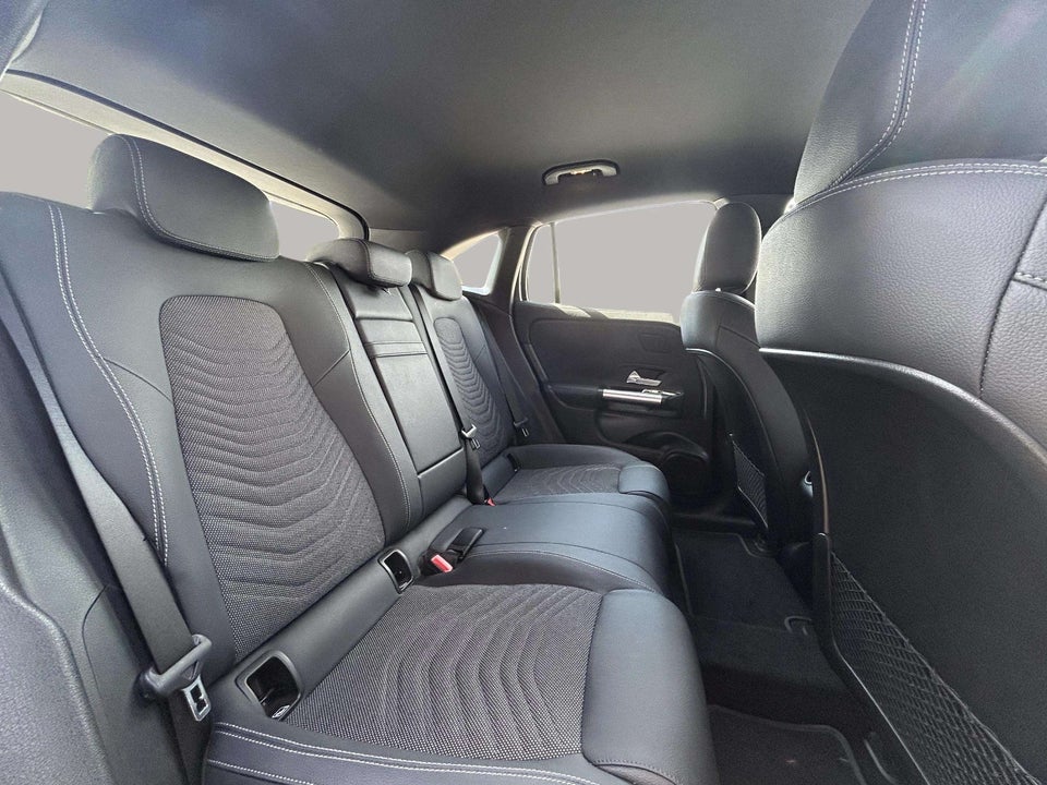 Mercedes EQA350 Progressive 4Matic 5d