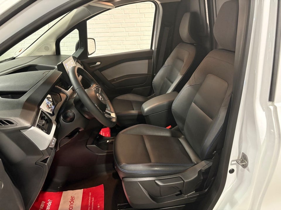 Nissan Townstar 45 Combi N-Connecta L1H1 5d