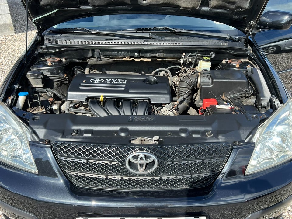 Toyota Corolla 1,4 Terra 3d