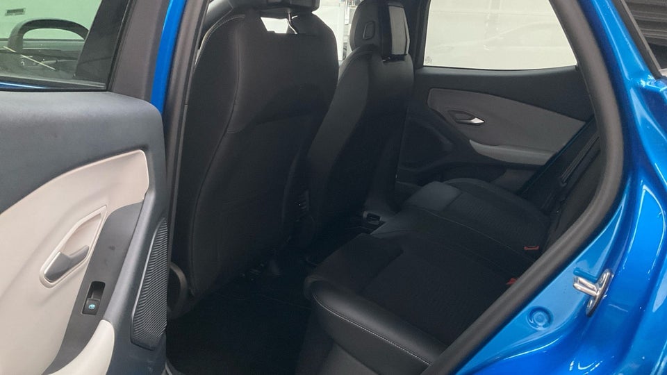 Ford Capri 77 Premium Extended Range 5d