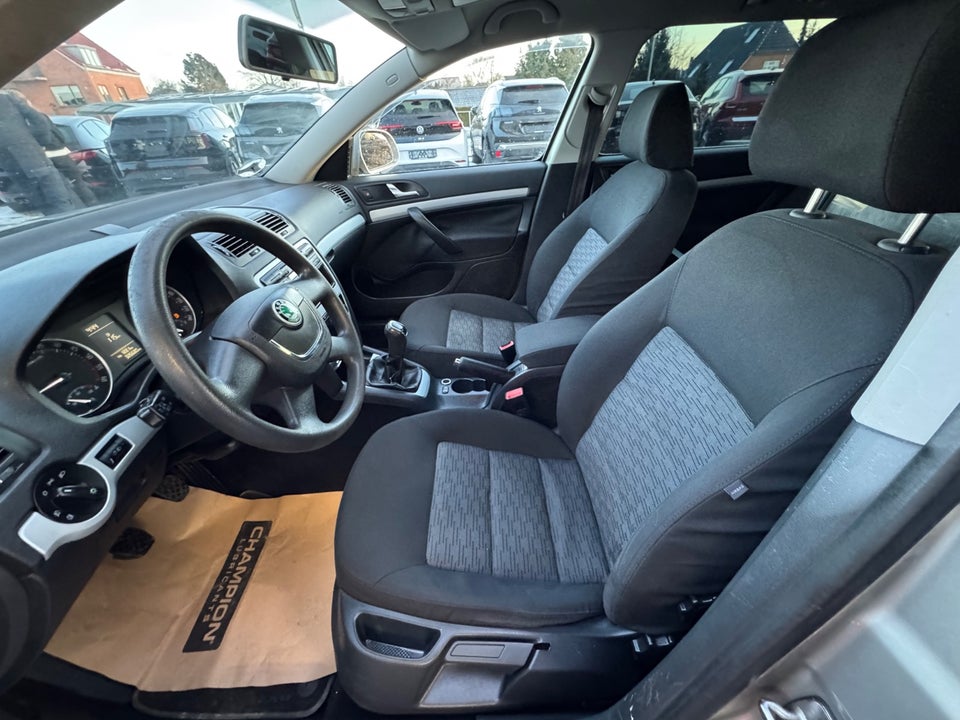 Skoda Octavia 1,6 TDi 105 GreenLine Combi Van 5d