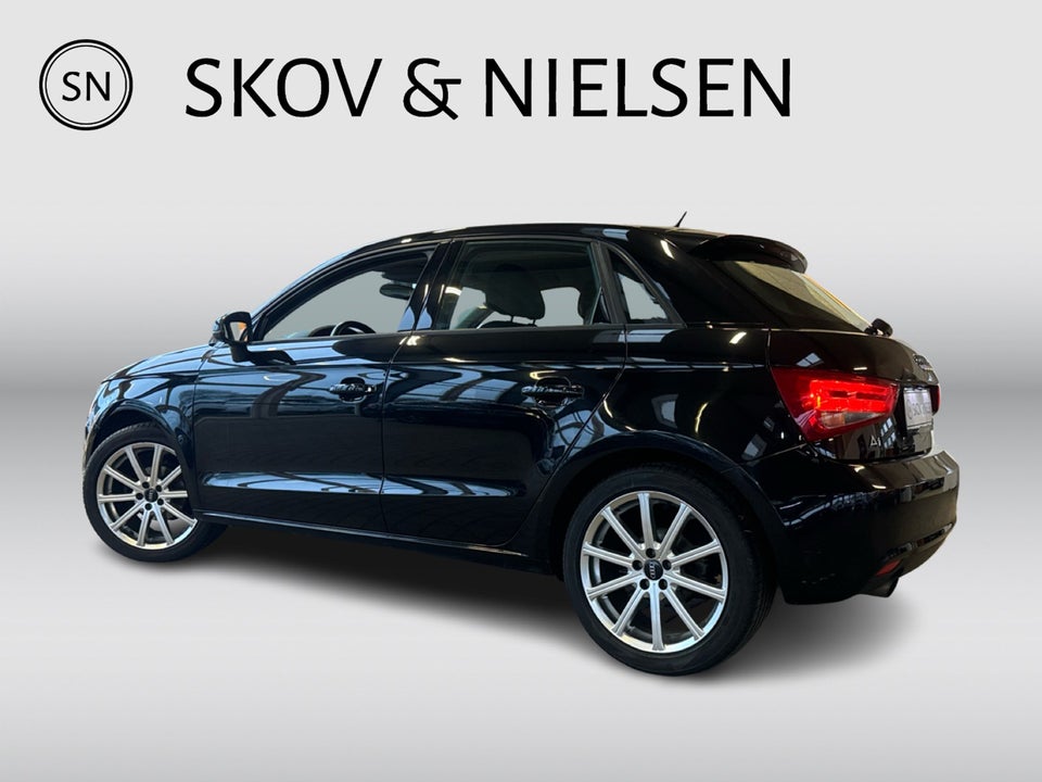 Audi A1 1,6 TDi 90 Ambition Sportback 5d