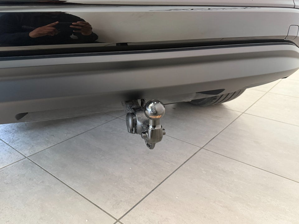 Audi Q6 e-tron Progress 5d