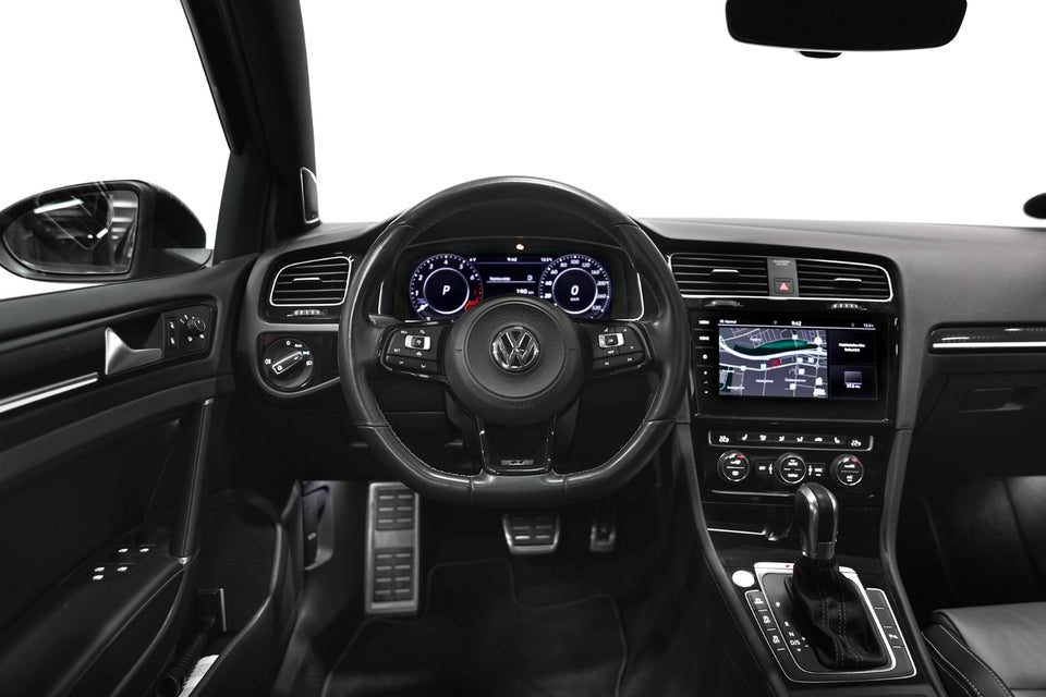 VW Golf VII 2,0 R DSG 4Motion 5d