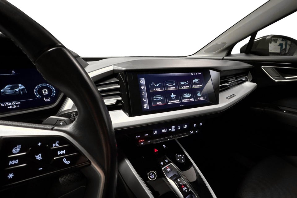 Audi Q4 e-tron 40 Attitude 5d