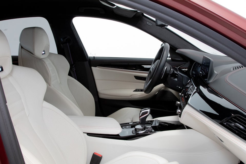 BMW M5 4,4 First Edition aut. 4d