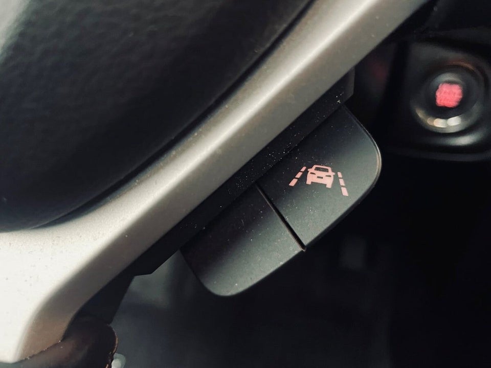 Suzuki Vitara 1,5 S-Hybrid Adventure AGS 5d