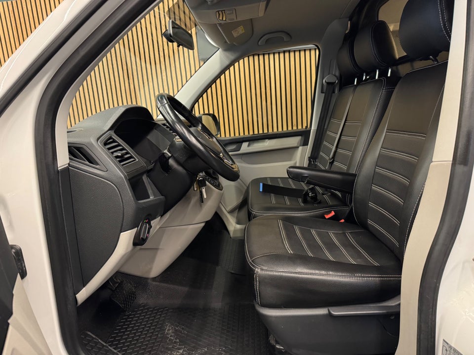 VW Transporter 2,0 TDi 150 Kassevogn DSG lang