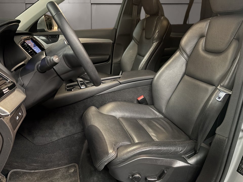 Volvo XC90 2,0 T8 ReCharge Plus Bright aut. AWD 7prs 5d
