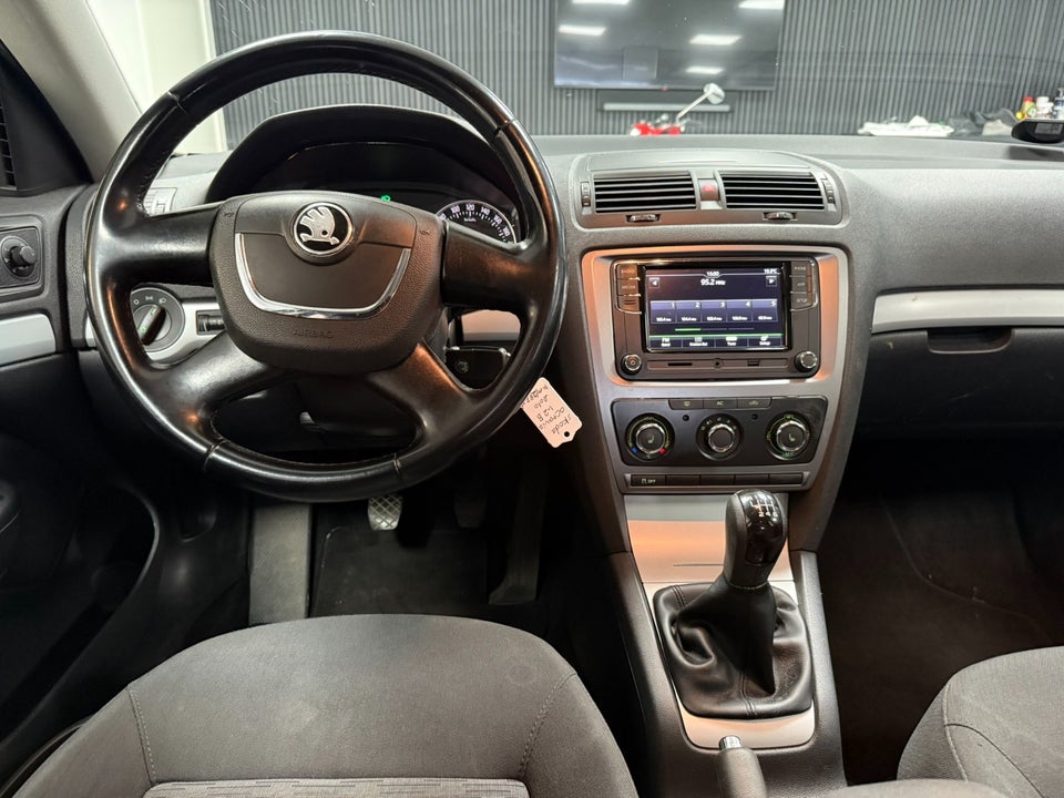 Skoda Octavia 1,2 TSi 105 Ambiente Combi 5d