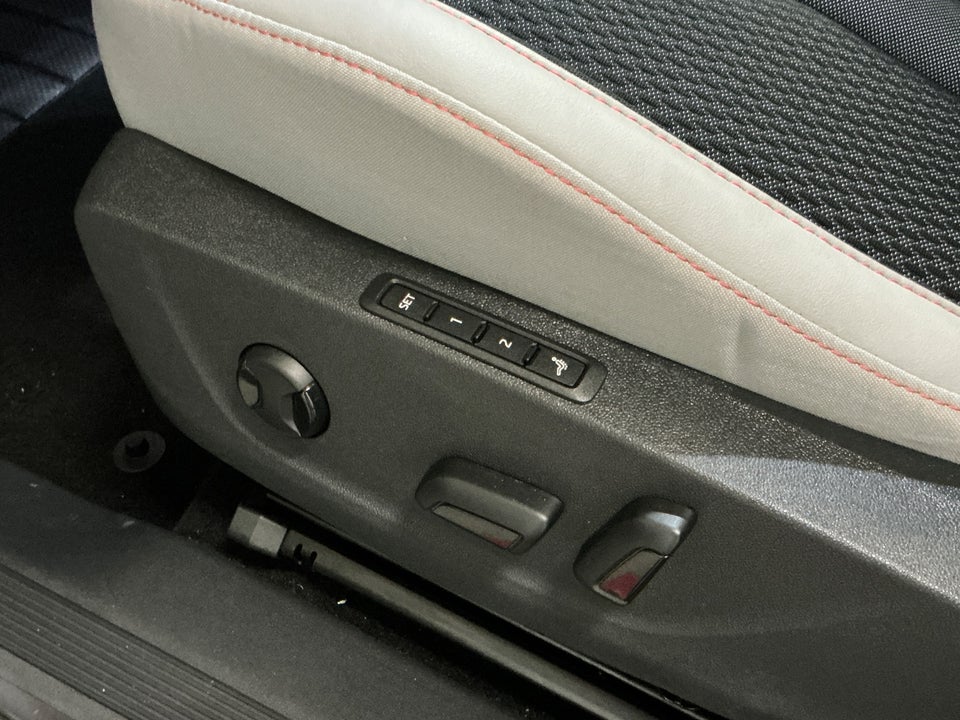 Skoda Elroq 85 iV First Edition 5d