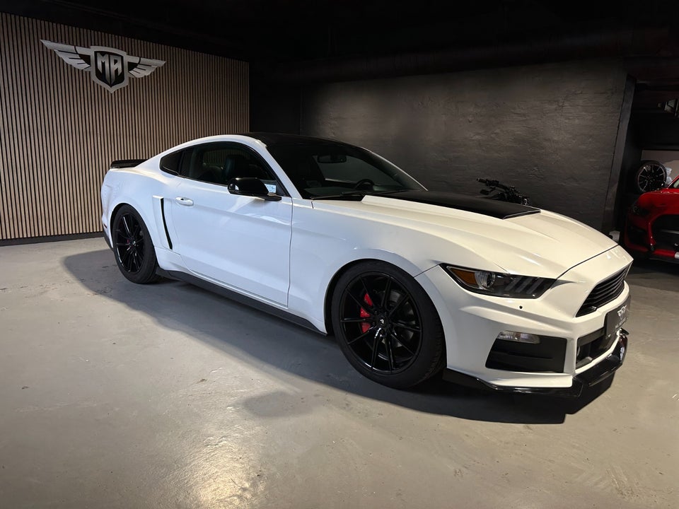 Ford Mustang 2,3 EcoBoost Fastback ROUSH Performance aut. 2d