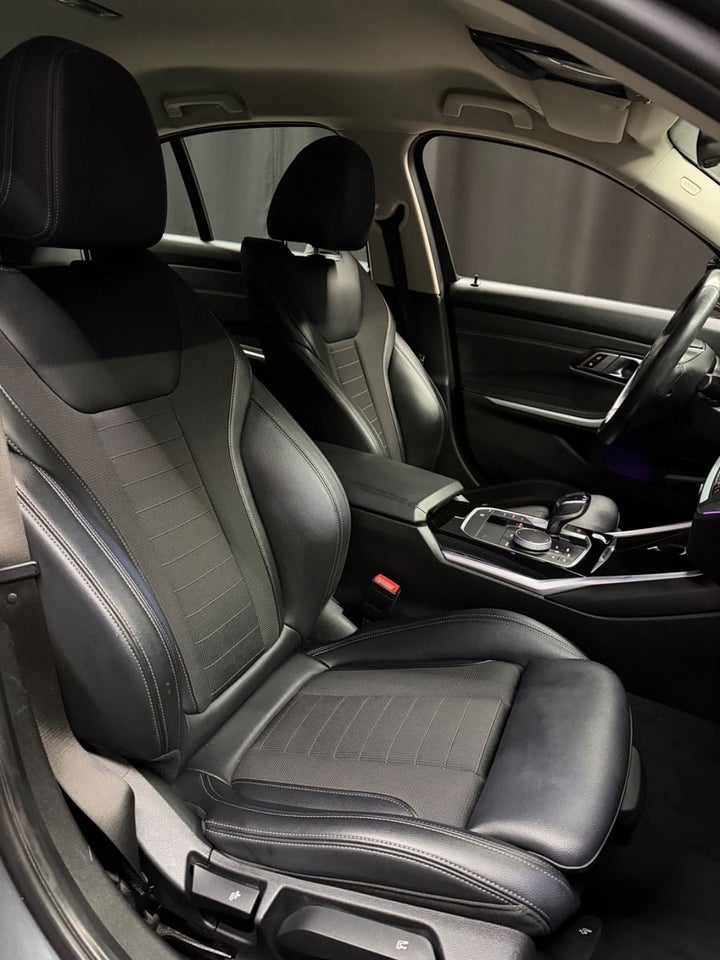 BMW 320d 2,0 Sport Line aut. 4d