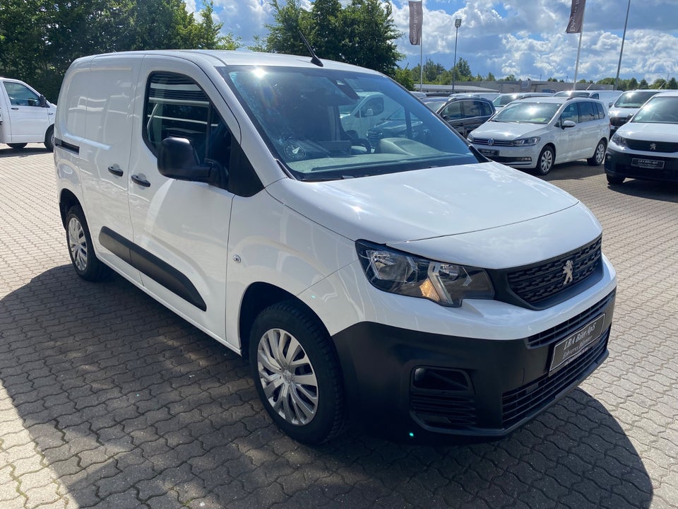 Peugeot Partner 1,5 BlueHDi 100 L1V1 Plus Van