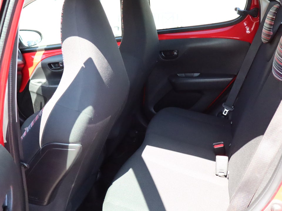 Citroën C1 1,0 VTi Feel 5d