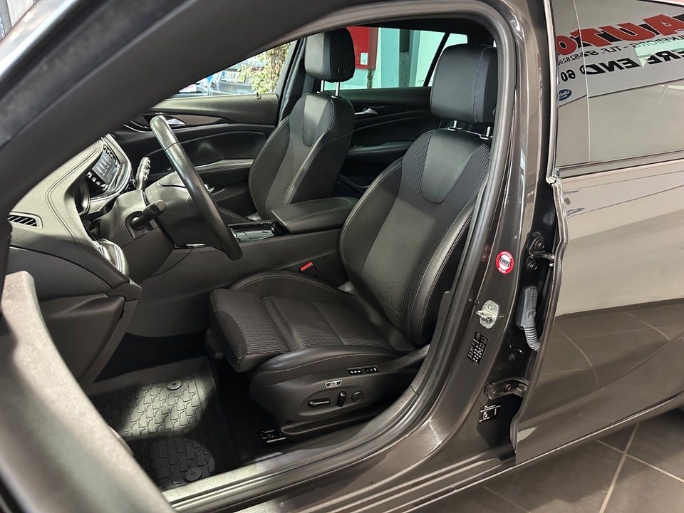 Opel Insignia 1,5 D 122 Ultimate Sports Tourer aut. 5d