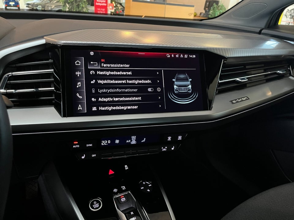 Audi Q4 e-tron 45 S-line 5d